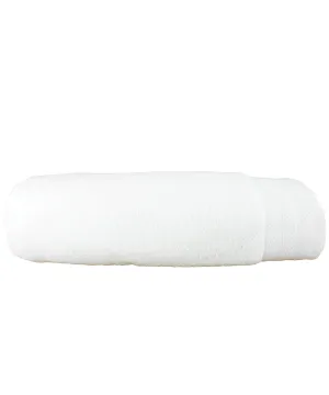 ARTG® pure luxe beach towel | Pure White