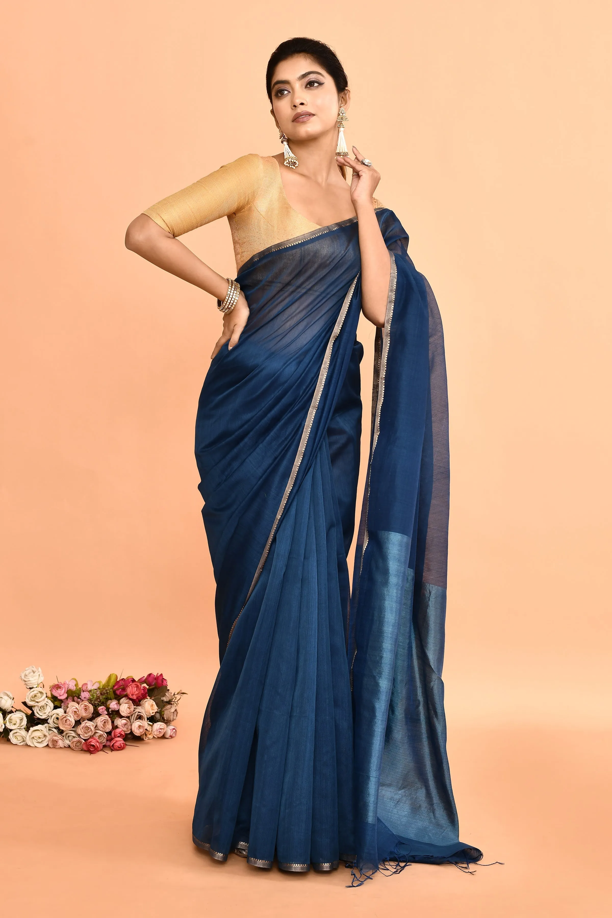 Cobalt Blue Maheshwari Plain Saree With Resham Pallu