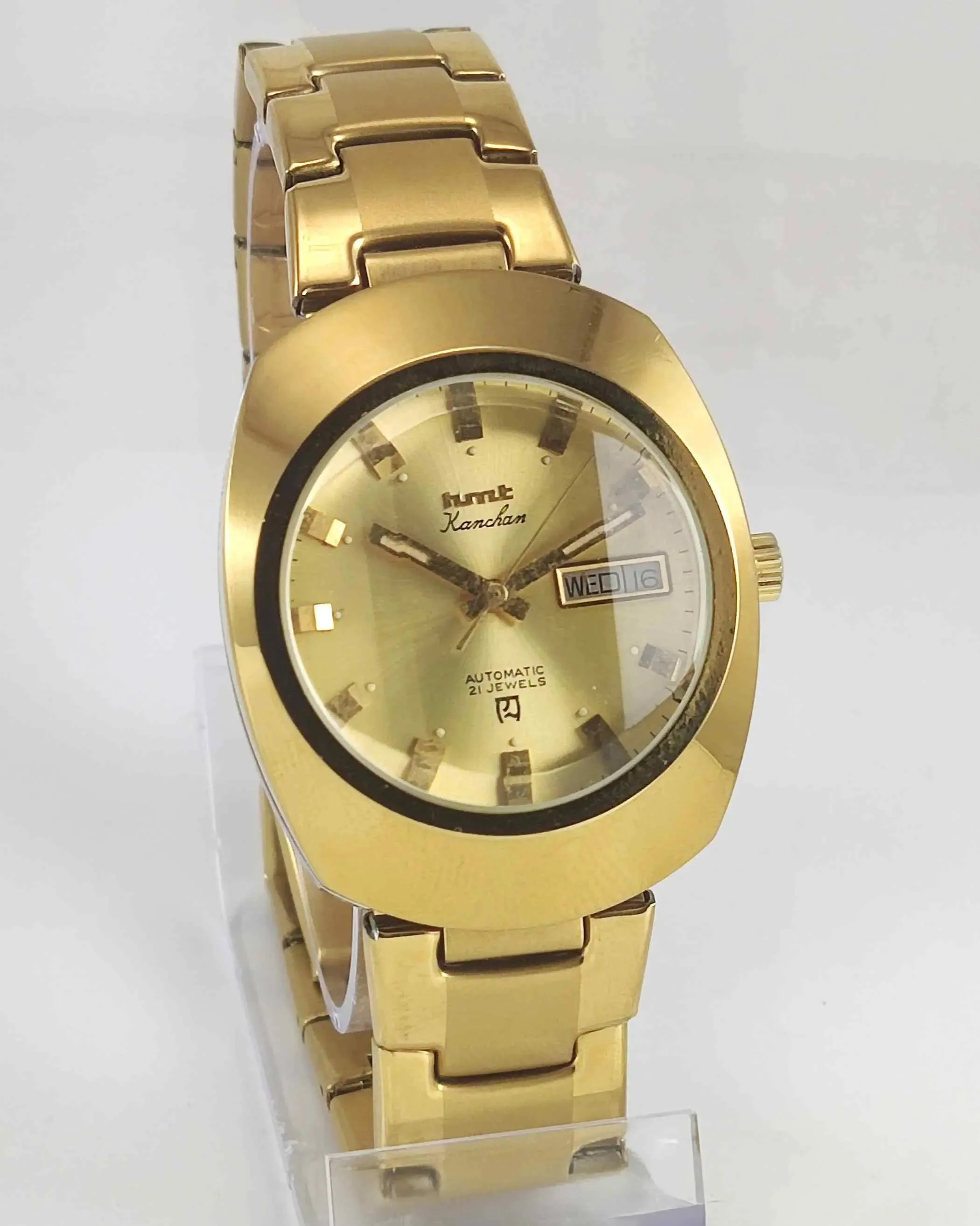 HMT Kanchan Golden Dial Golden case 21 Jewels Men's Watch 0231