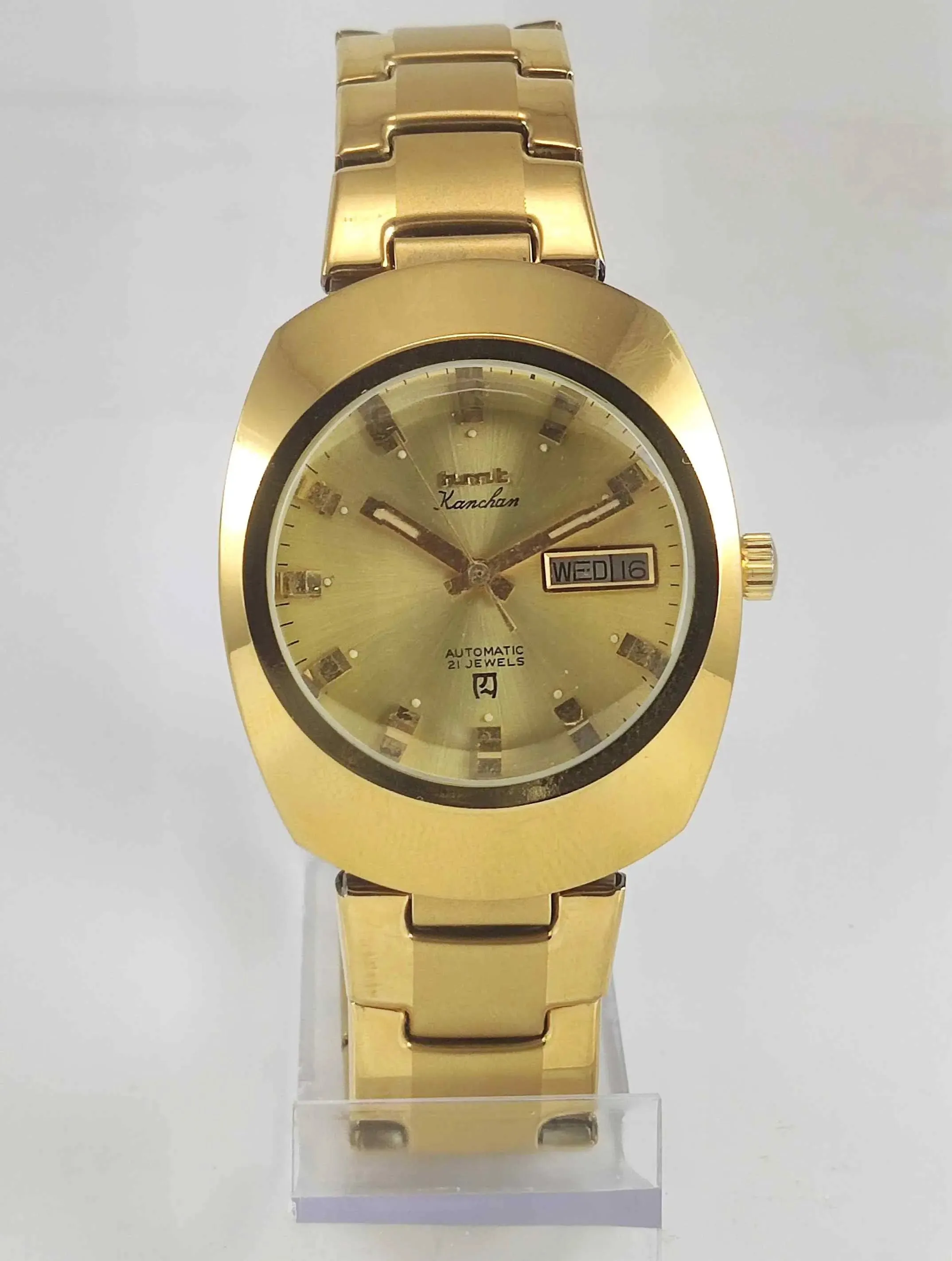 HMT Kanchan Golden Dial Golden case 21 Jewels Men's Watch 0231