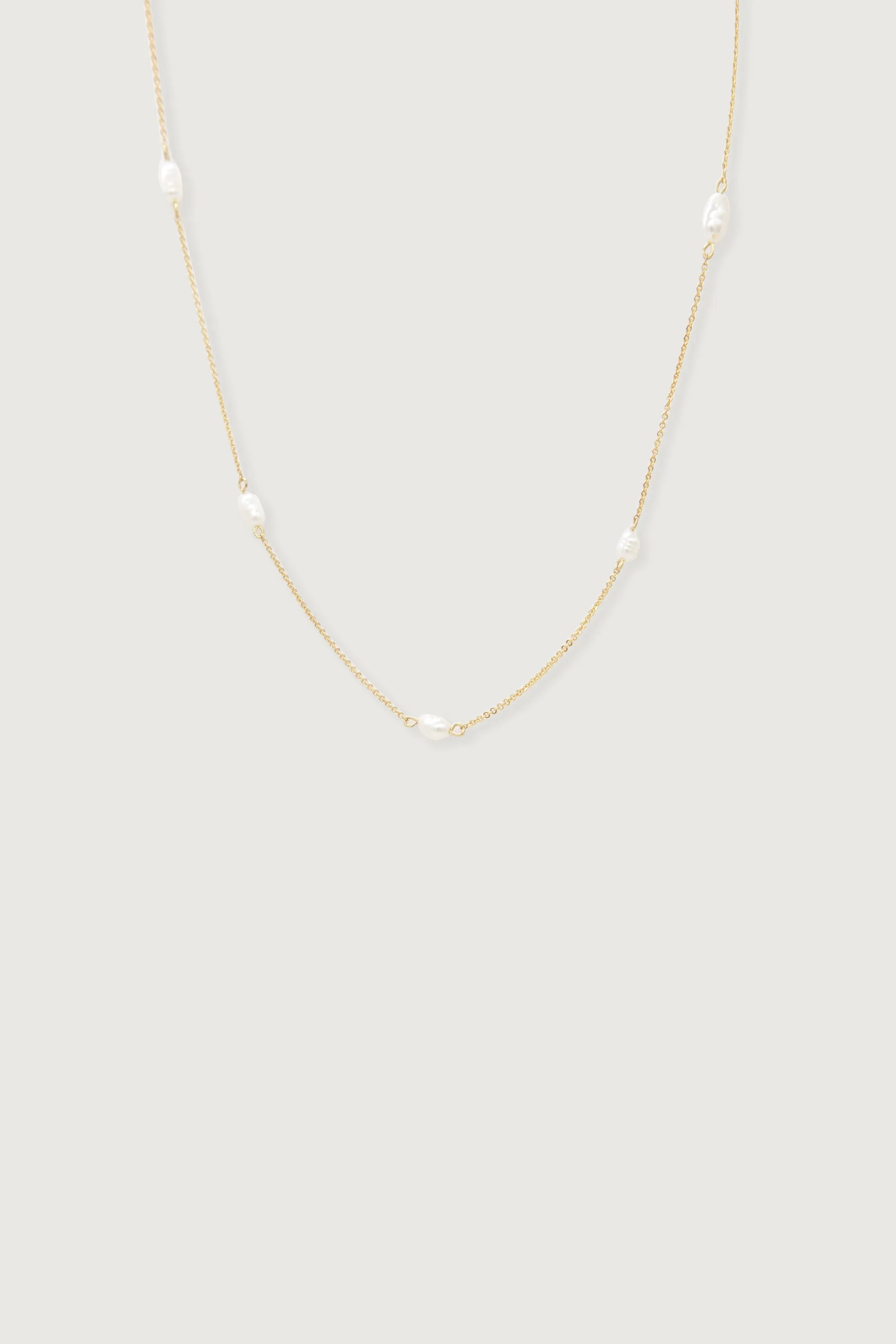 PEARL DETAIL NECKLACE