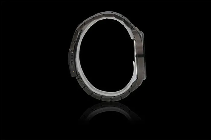 Watches Men Relogio Feminino Hot Man Watch Blackcat Stainless Steel Fashion Quartz Wristwatches Auto Calendar 50m Waterproof